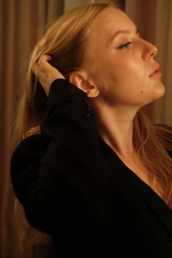 Виктория Тихомирова